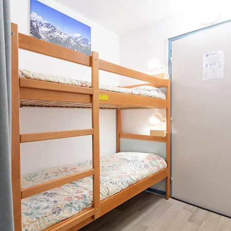 Chaleureux Pour 8 Personnes Proche Des Pistes - Fr-1-695-59